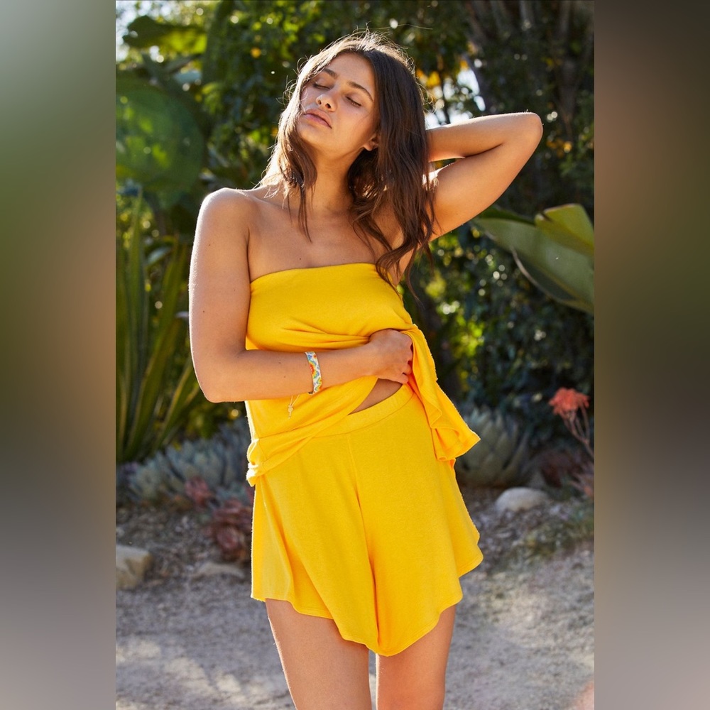 Free People Sunsational Set in Mustard Gold. Size Large. Sewn hole on shorts.